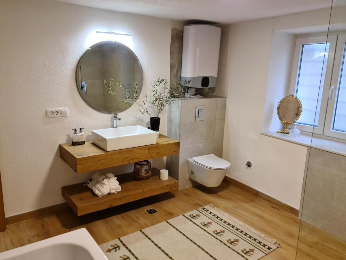 מוסטר Apartments Gb מראה חיצוני תמונה