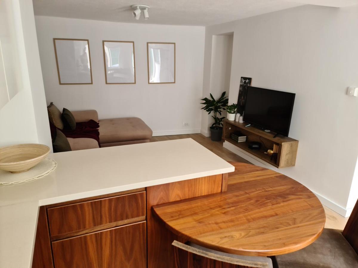 מוסטר Apartments Gb מראה חיצוני תמונה